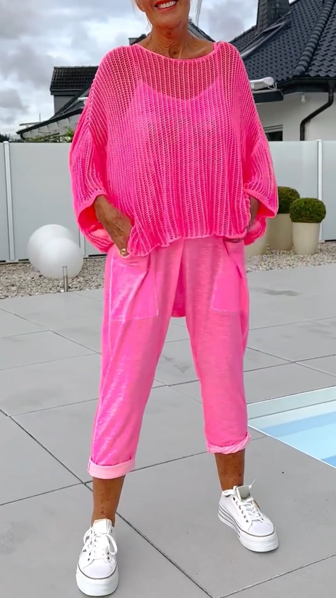 🌸Women's letter print jumpsuit + hollow smock leisure suit-3