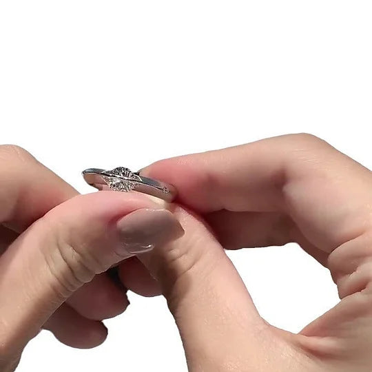 ❤️ Valentine's Day Gift 💎 Spinning Diamond Ring Symbolizing the Star of the Universe-3