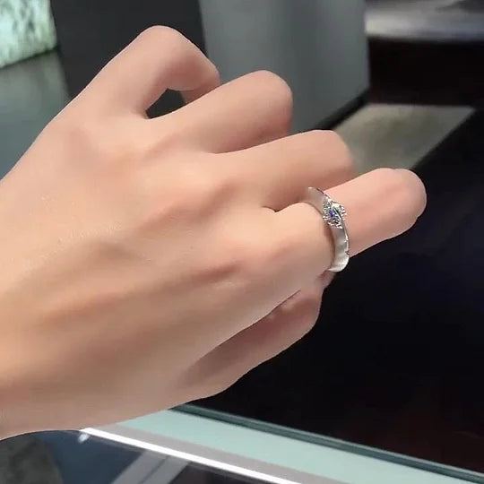 ❤️ Valentine's Day Gift 💎 Spinning Diamond Ring Symbolizing the Star of the Universe-2