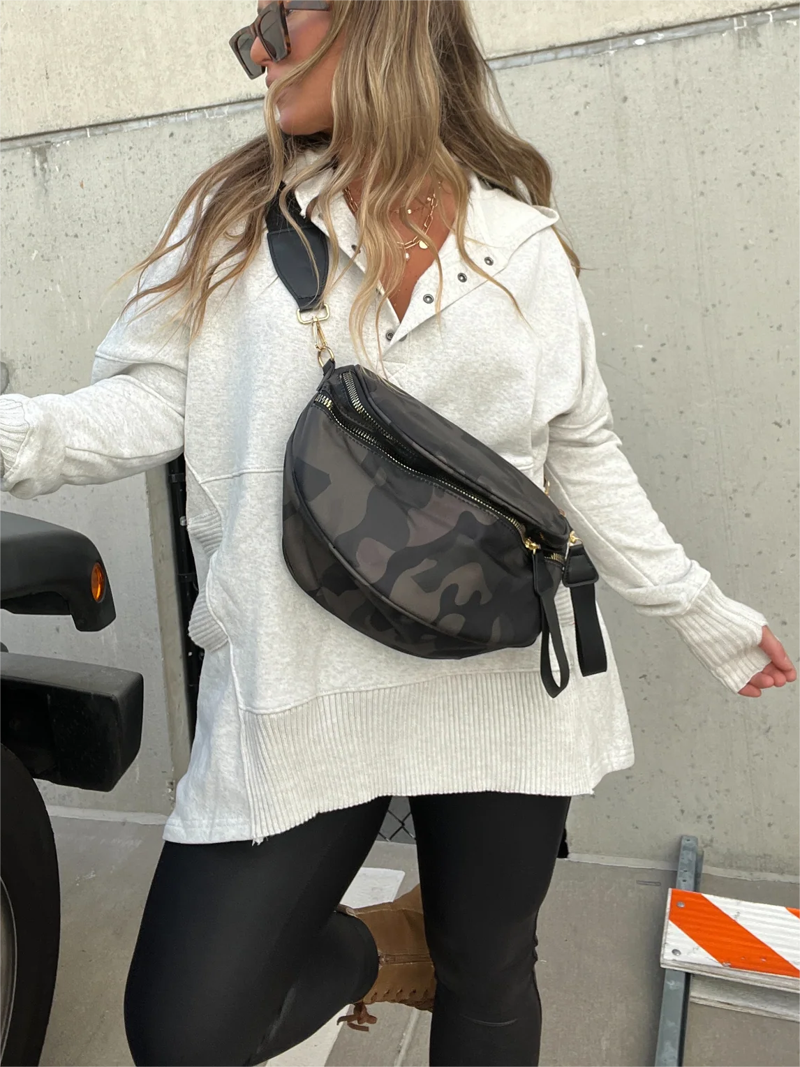 🔥2024 NEW WOMEN'S OVERSIZED HOODIE WITH THUMB HOLES-2