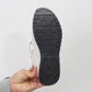 Frauenhlocken aus Sneaker -Sandalen