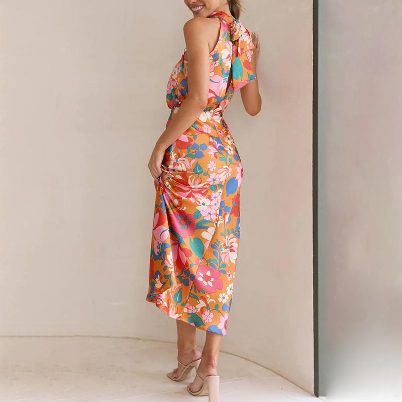🌷Limited Time 67% OFF💞Love In The Garden Floral Halter Neck Elastic Waist Maxi Dress-4