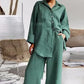 Casual, loosely sitting two -part set made of shirt and pants for women