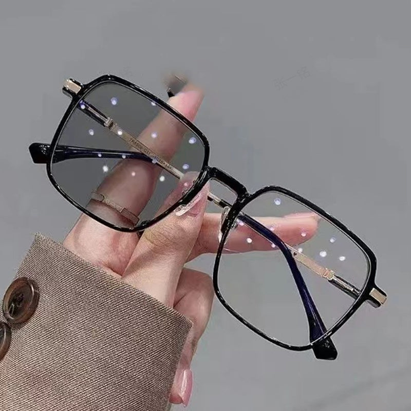 Adaptive Color-Changing Blue Light Blocking Sunglasses-20