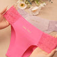 Atmungsaktiver Slip für Damen mit Buchstabenmuster und Spitzenbesatz