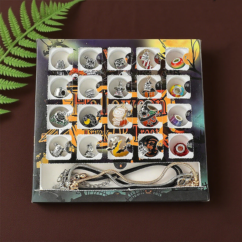 🎃👻Halloween Treasures Charm Bracelet🎁-2
