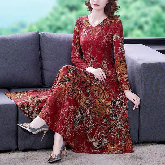 👗Elegant V-neck Floral Dress